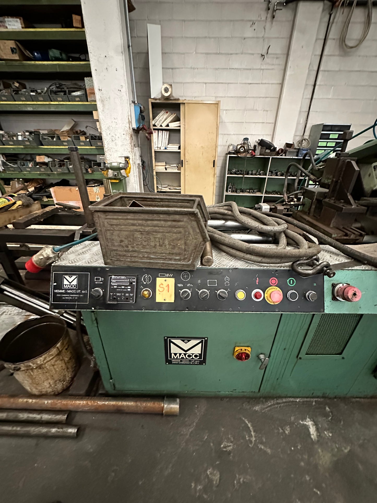 Segatrice a nastro automatica MACC-VIEMME SBA 270 usata