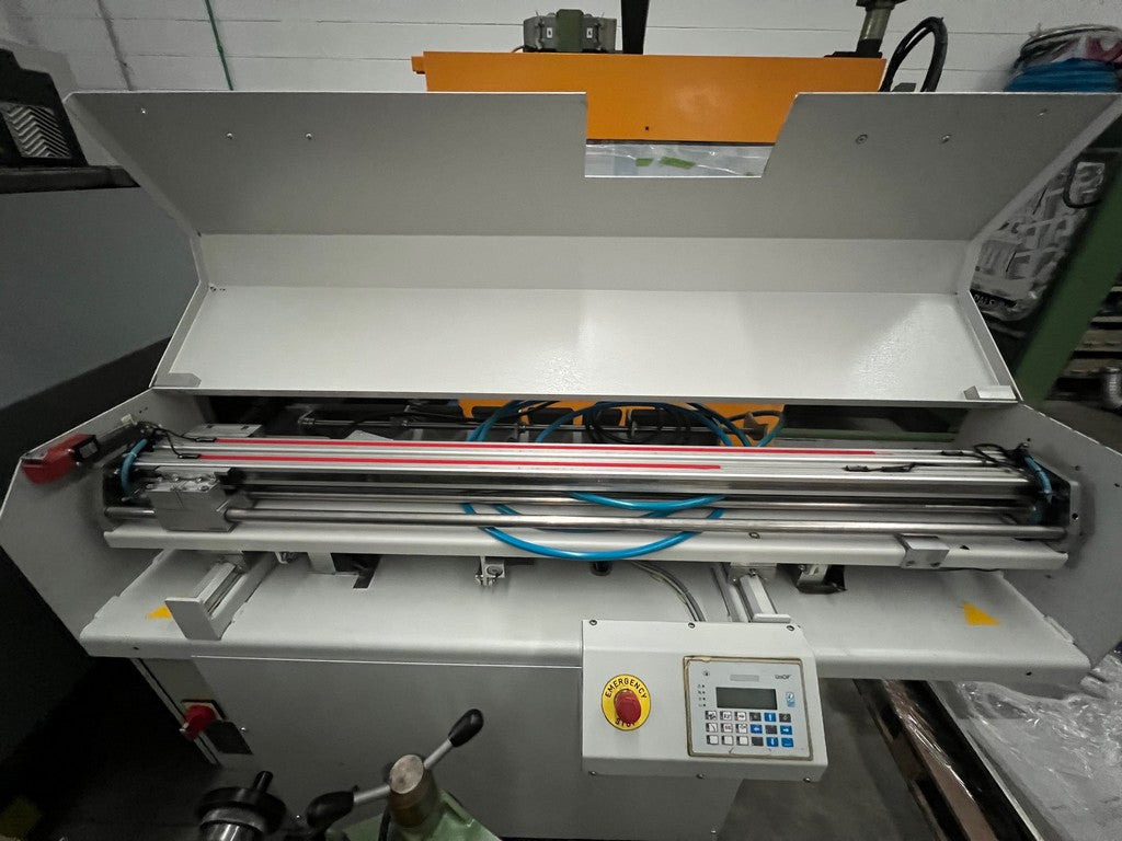 Caricatore automatico di barre BARTEC KFT usato