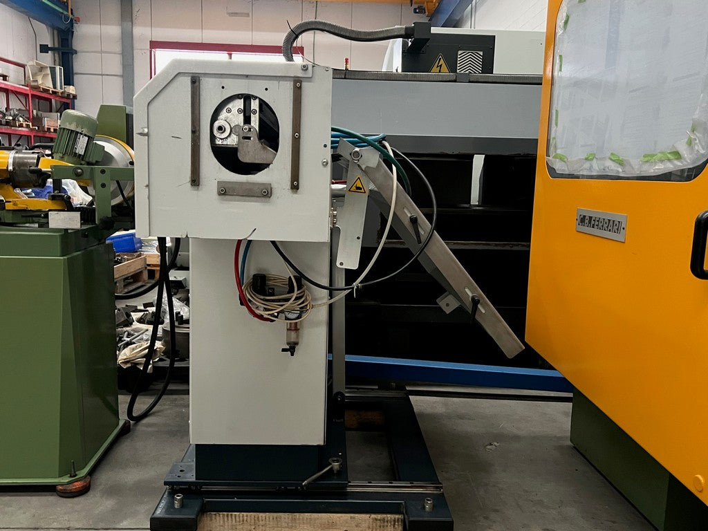 Caricatore automatico di barre BARTEC KFT usato