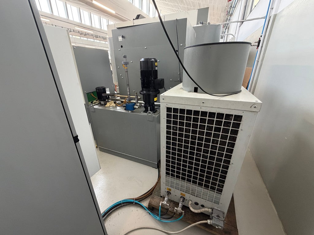Centro di lavoro 5 assi DMG DMF 220 Linear usato il Metalmeccanico Di M