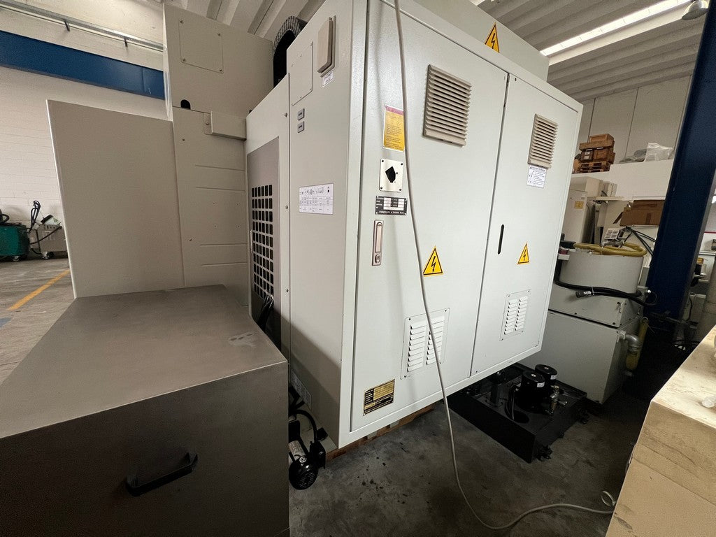 Centro di lavoro verticale MAXIMART Q-13 usato