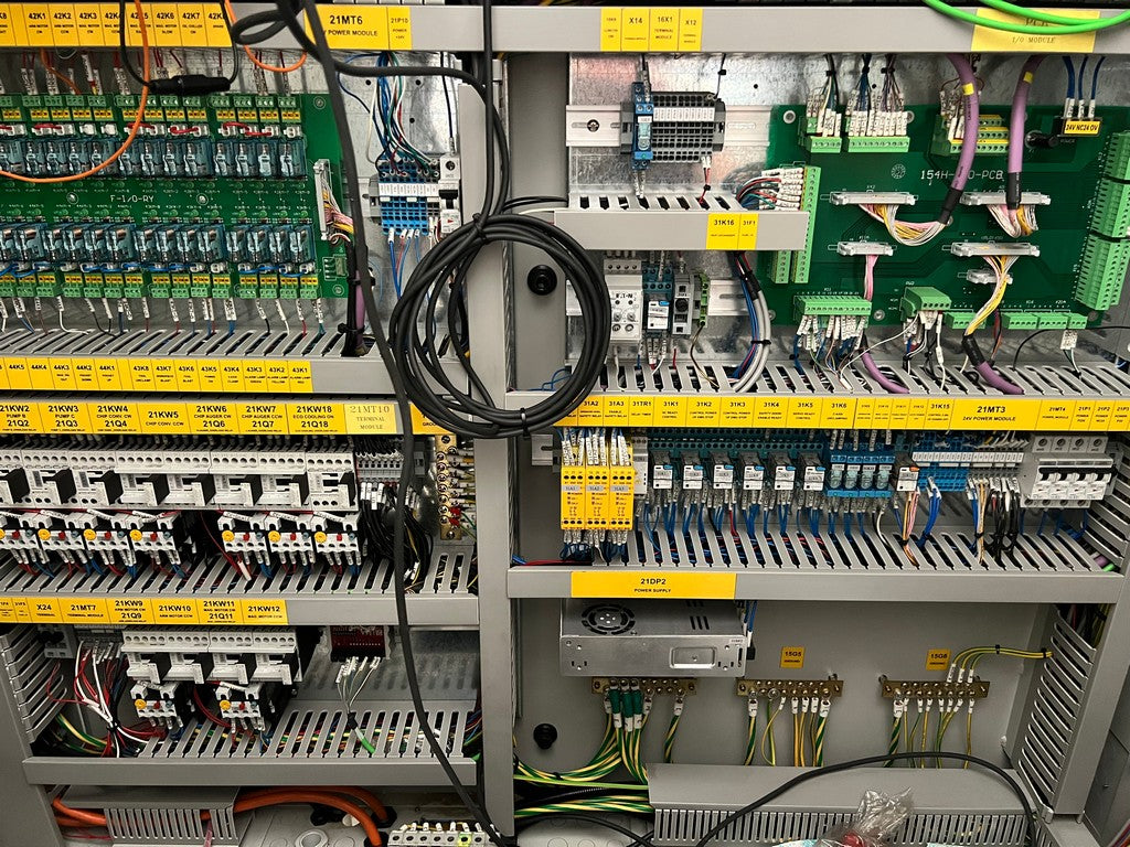 Centro di lavoro verticale QUASER MV 184 P usato