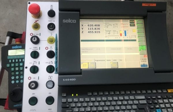 Centro di lavoro verticale a montante mobile GUALDONI GV 400 usato