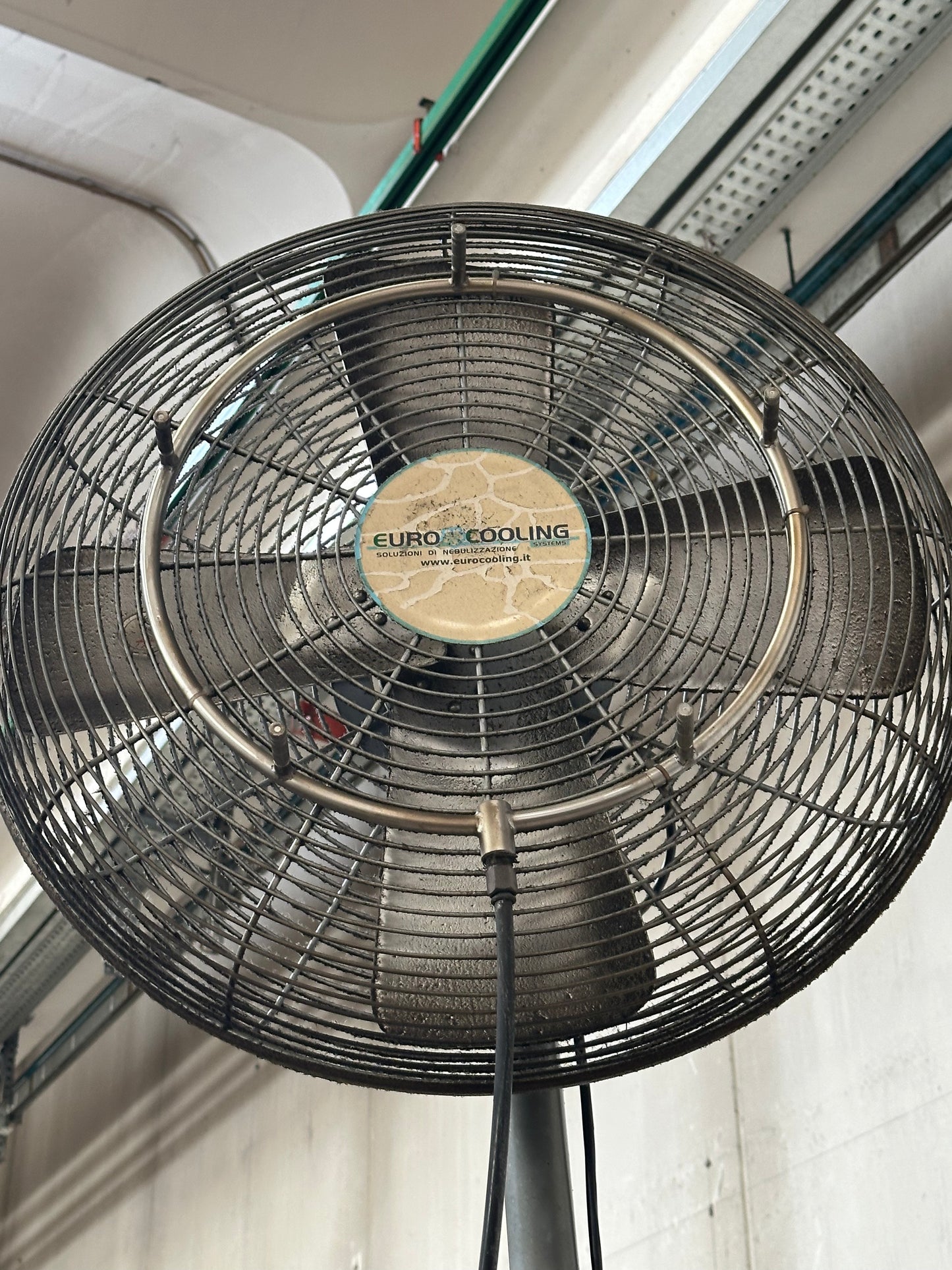 Coppia di ventilatori nebulizzatori industriali Euro Cooling usati il Metalmeccanico Di M