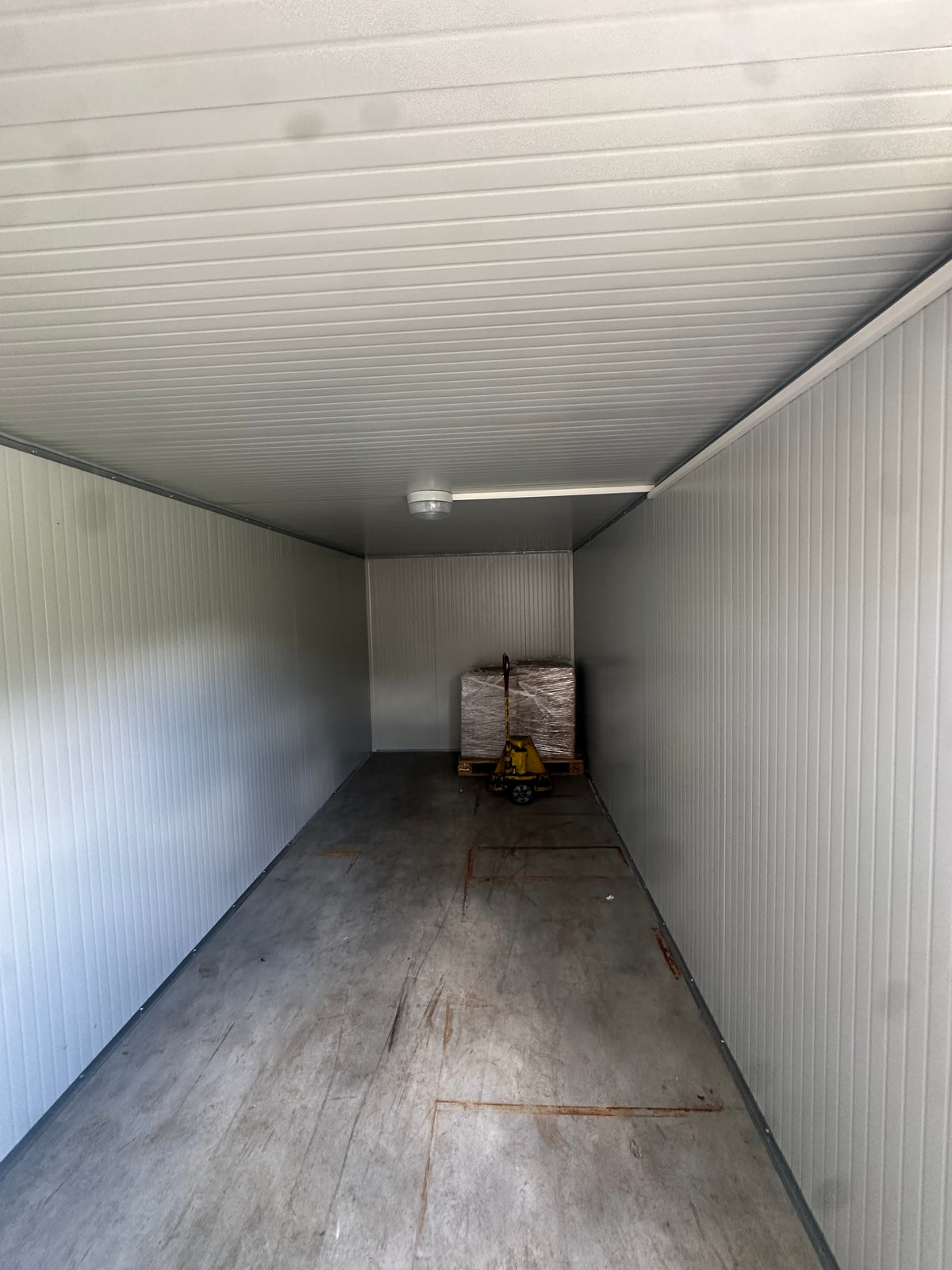 Novobox modulo prefabbricato coibentato uso ufficio / magazzino – circa 6,4 × 2,4 m – usato pari al nuovo il Metalmeccanico Di M