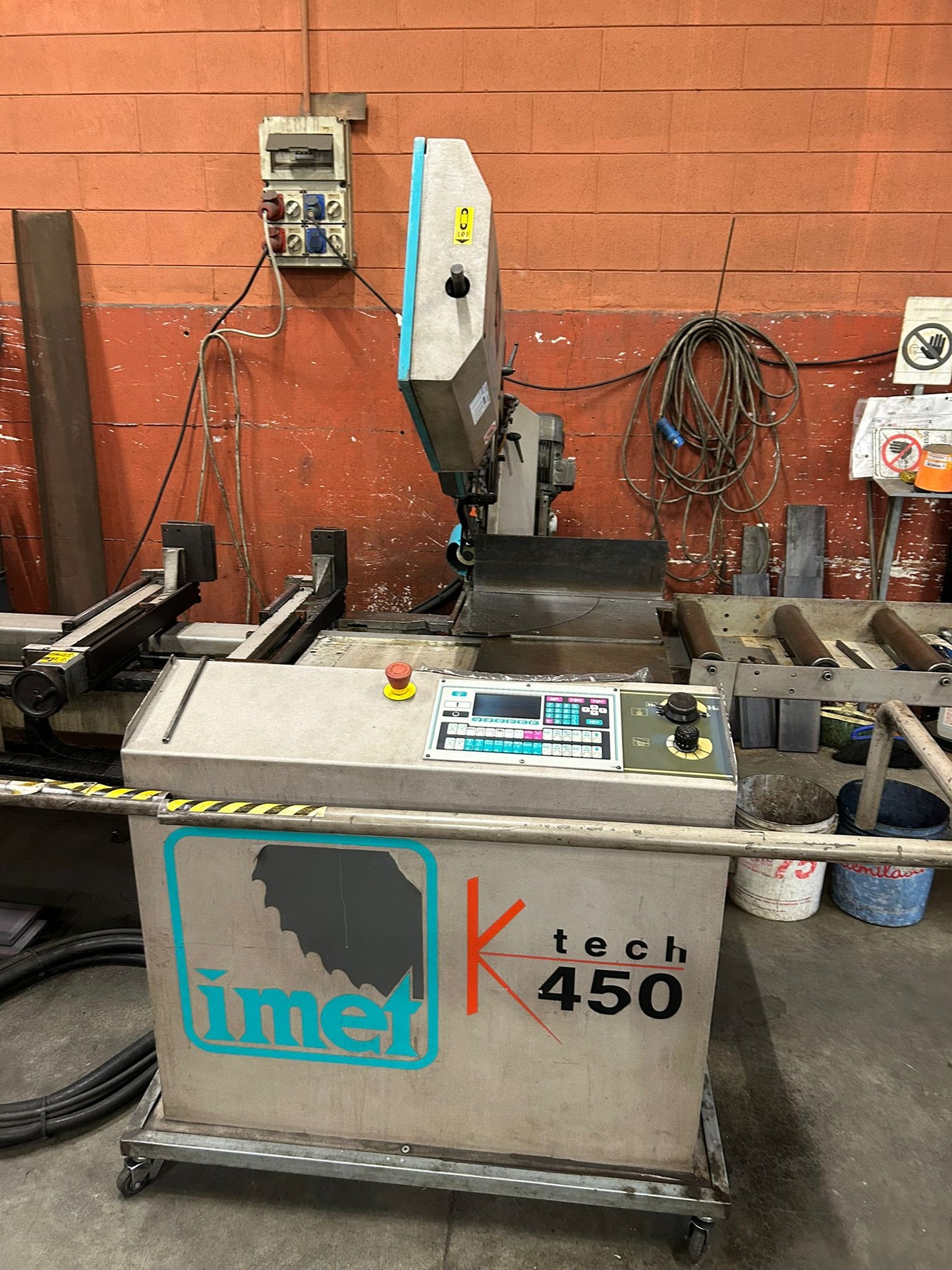 Segatrice a nastro automatica IMET KTECH 450 usata