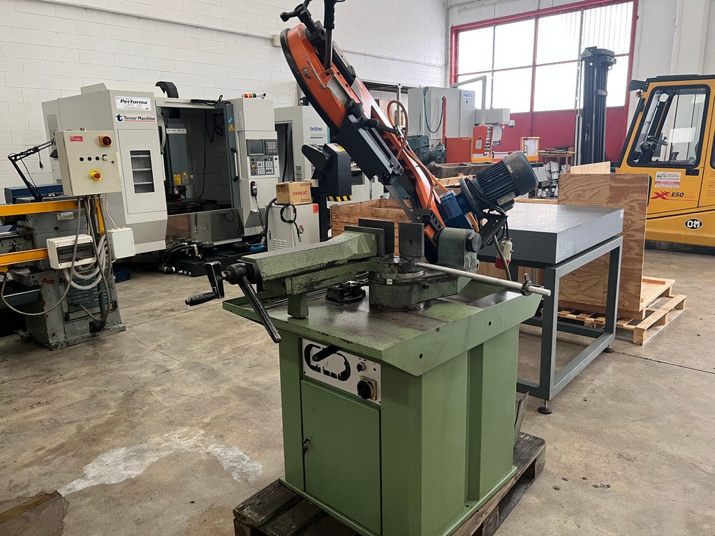 Segatrice a nastro FMB TRITON usata