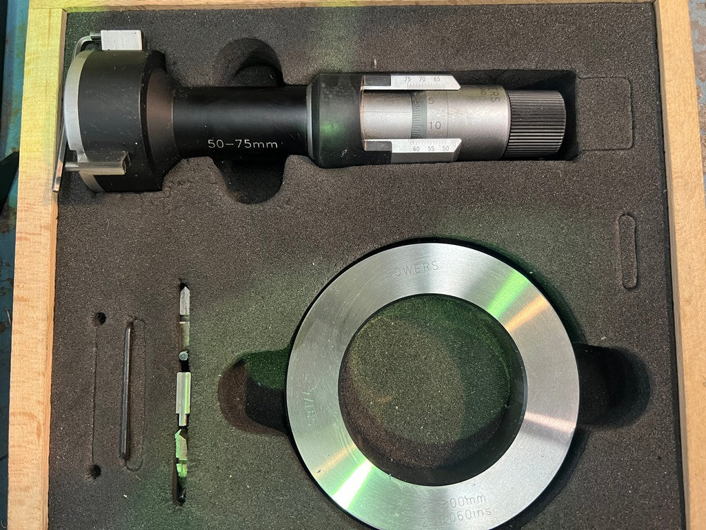 Set micrometri a tre punte per interni BOWERS usato