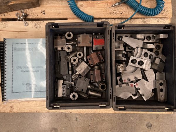 Tornio cnc 2 assi DIAMOND SJ 22 usato il Metalmeccanico Di M