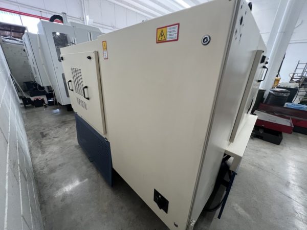 Tornio cnc 2 assi DIAMOND SJ 22 usato il Metalmeccanico Di M