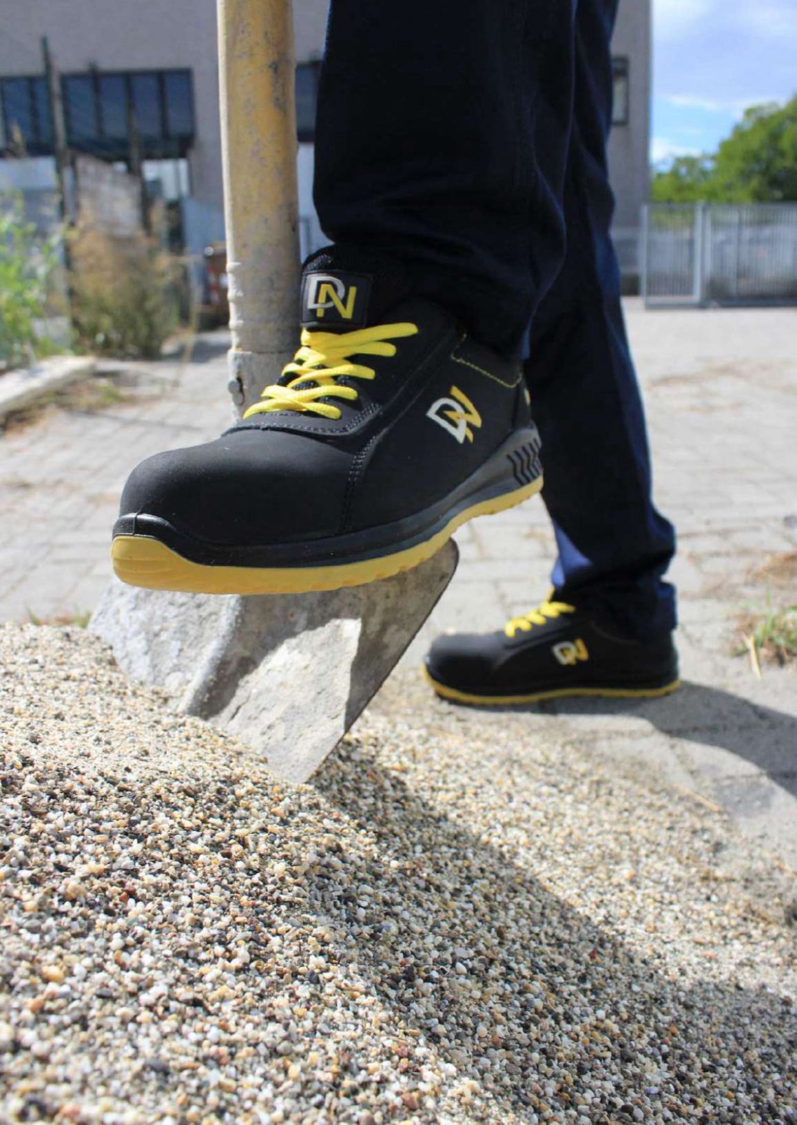 Scarpa antinfortunistica MAN S3 per officina metalmeccanica