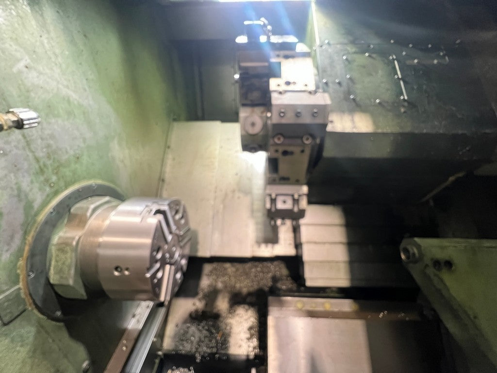 Tornio cnc 3 assi HARDINGE CONQUEST T51 motorizzato usato