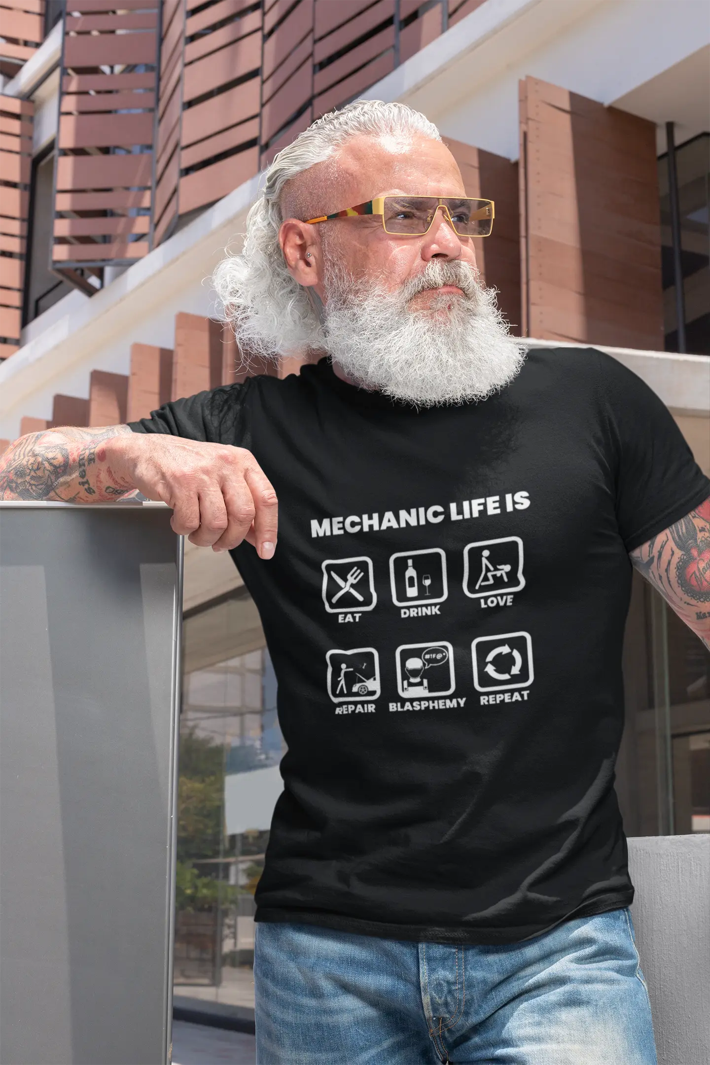 T-Shirt “Mechanic Life” – Merchandising Ufficiale il Metalmeccanico Di M
