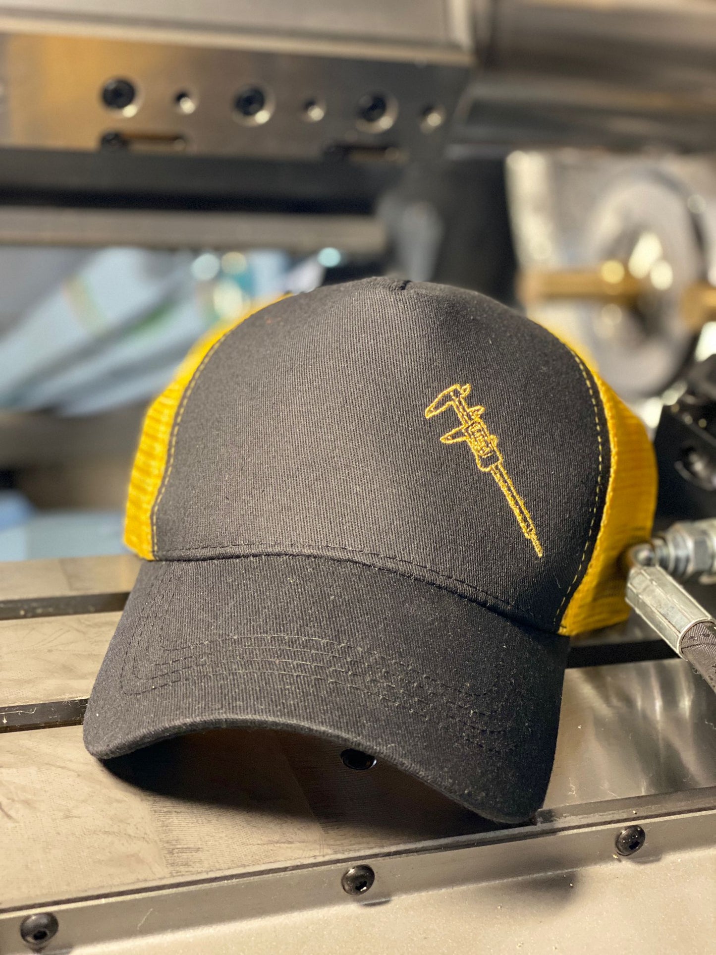 Cappello uomo "calibro"