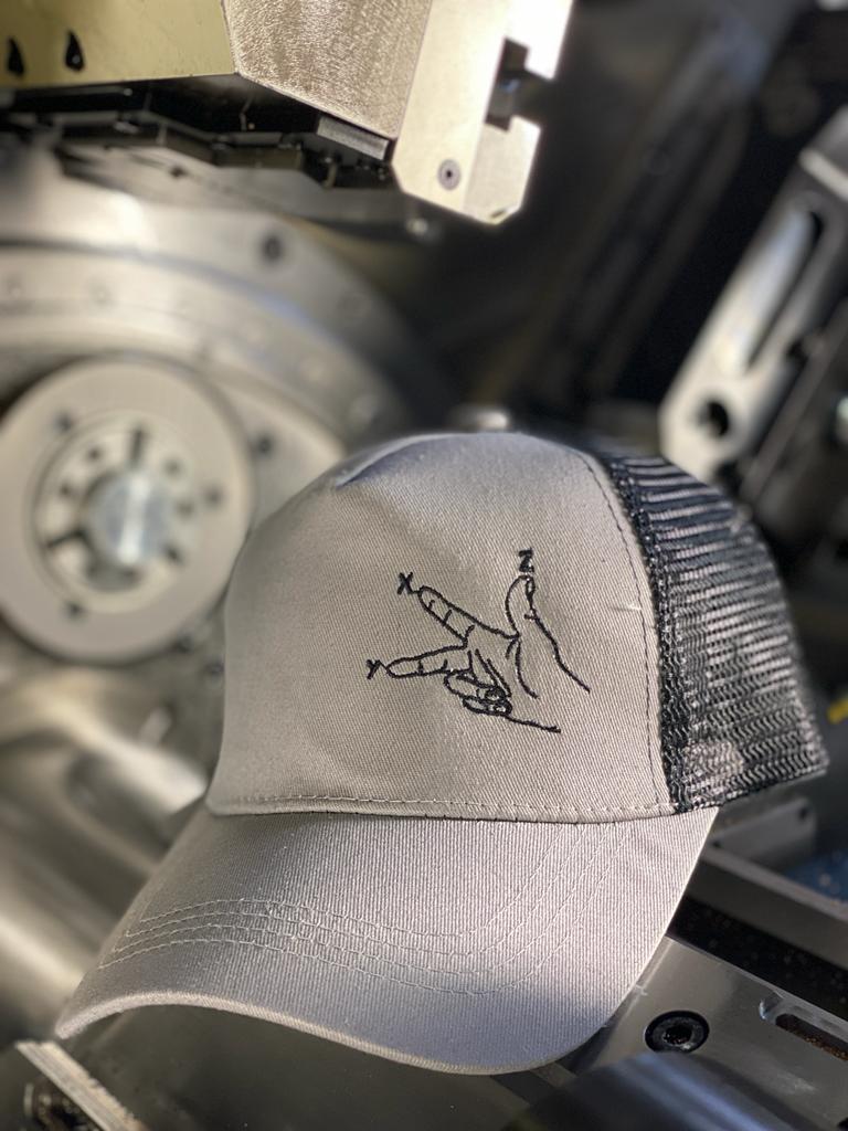 Cappello uomo  "assi cnc"